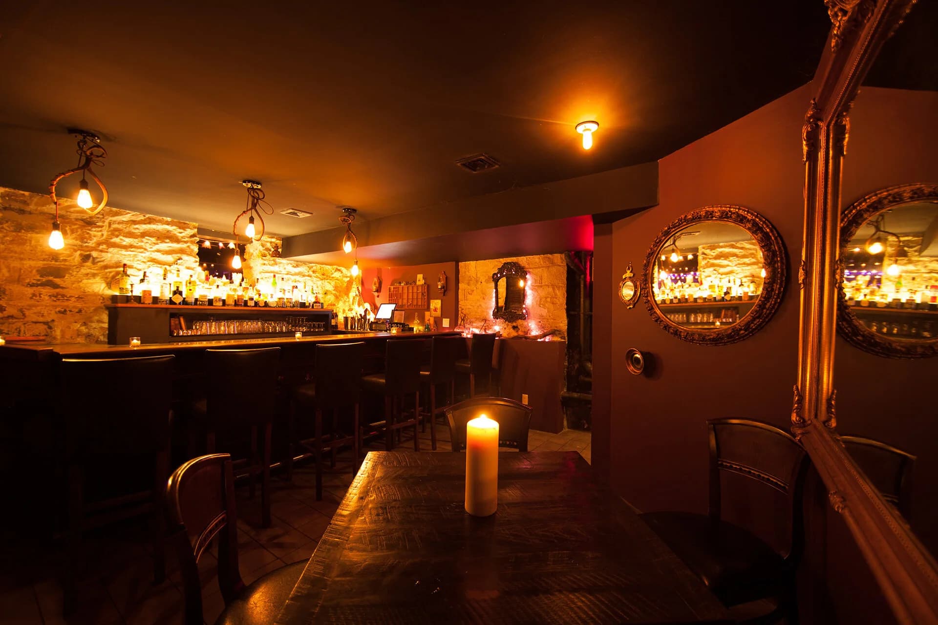 Talon Bar