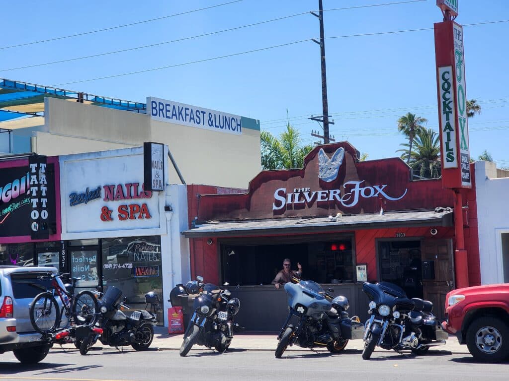 Silver Fox Lounge