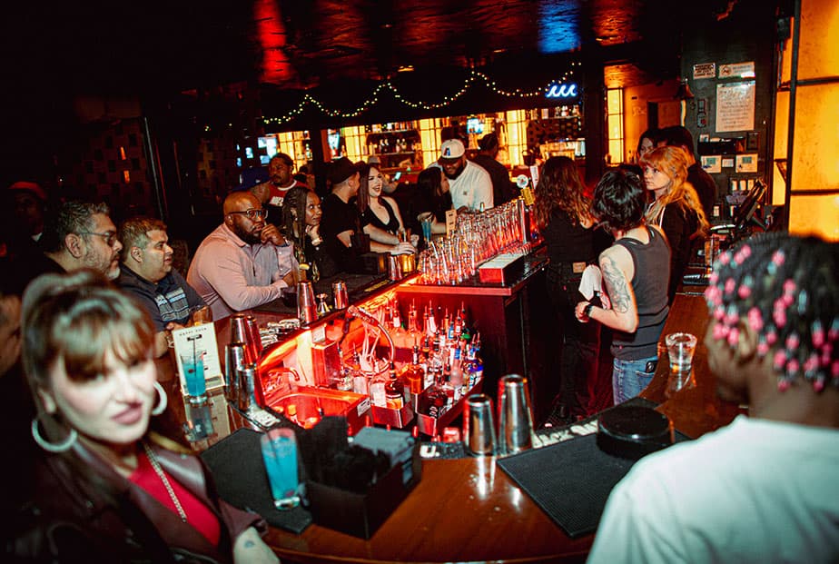 Skinny's Lounge
