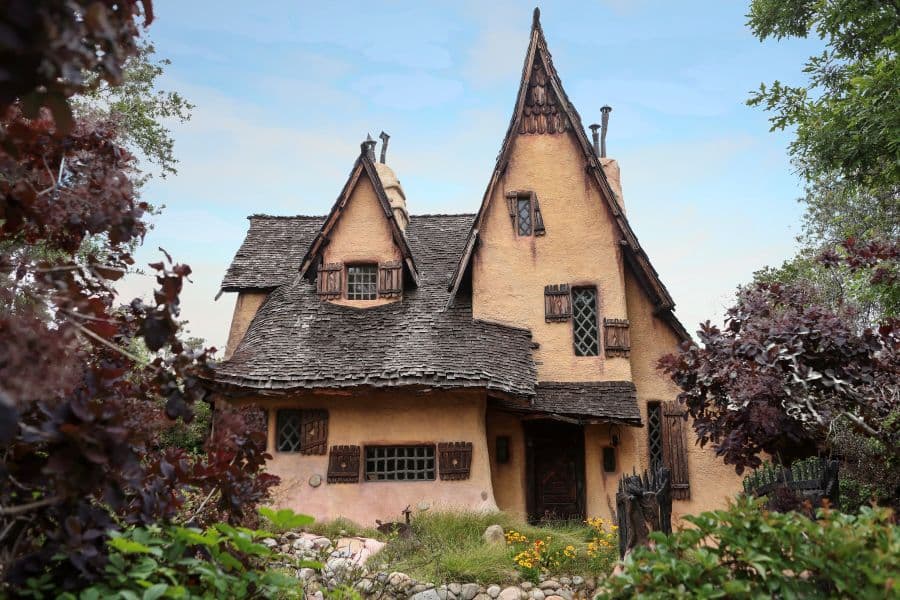 The Witch's House