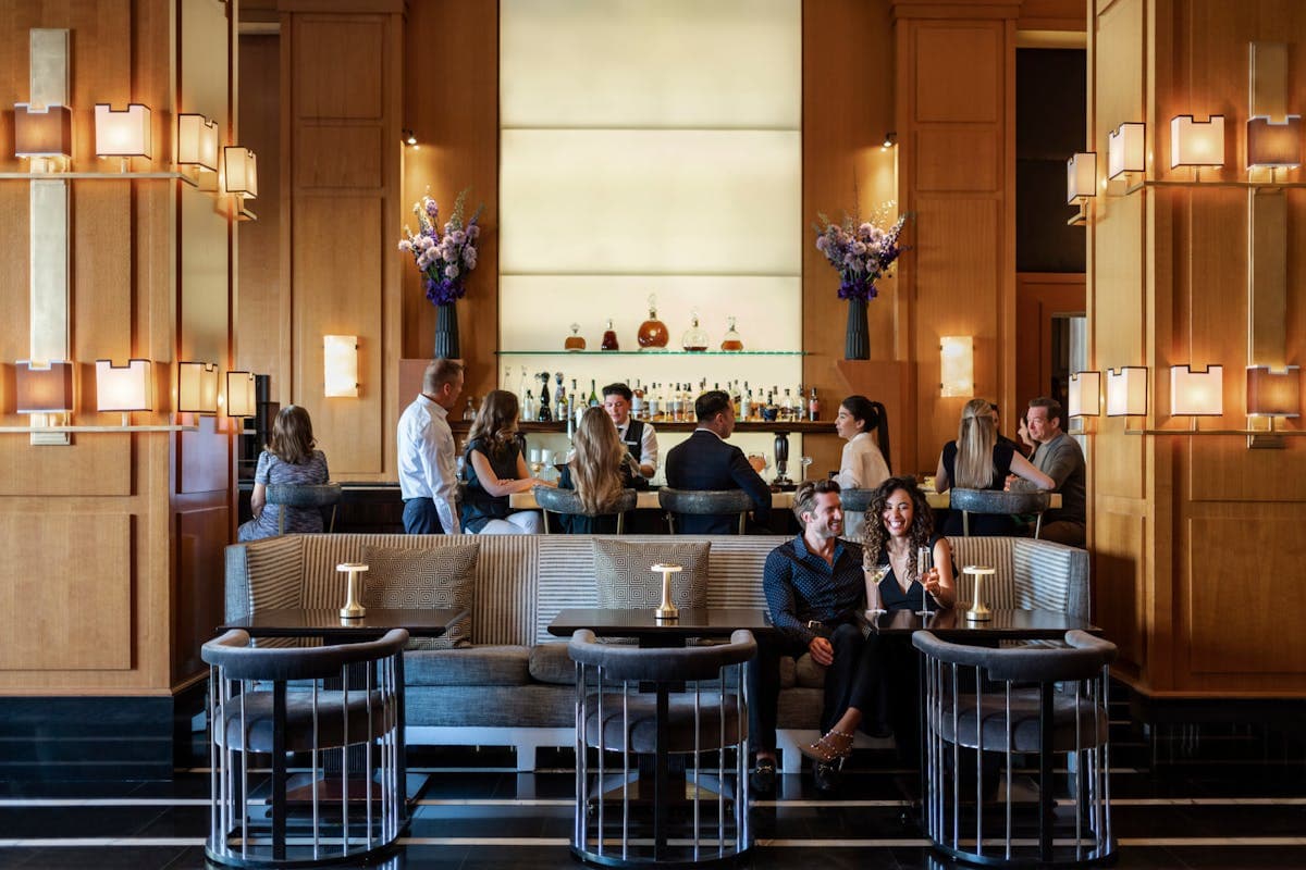 THE Blvd Restaurant and Lounge photo 2