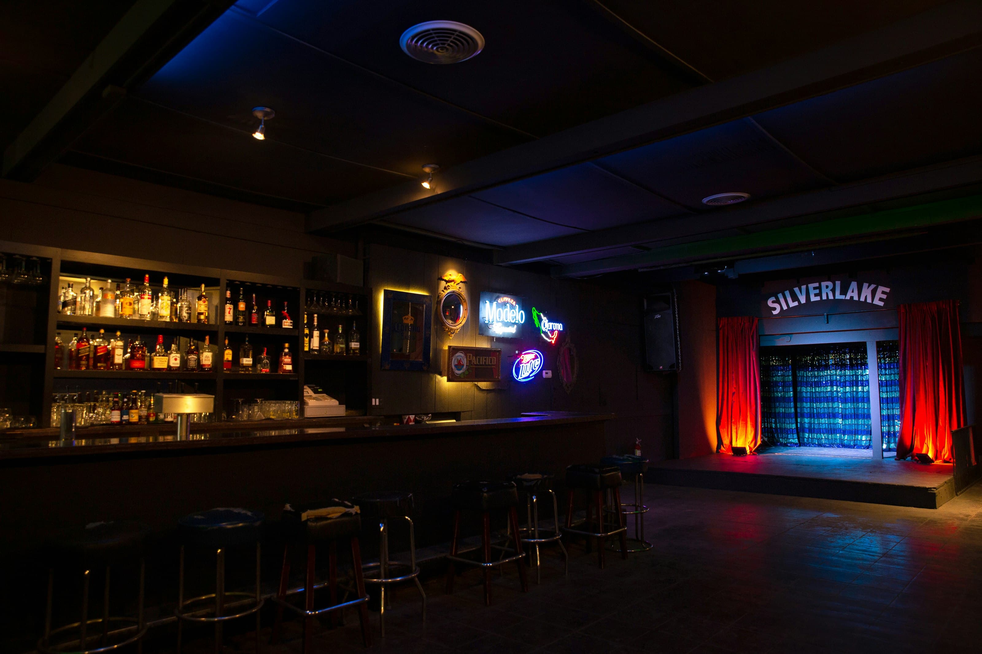 Silverlake Lounge