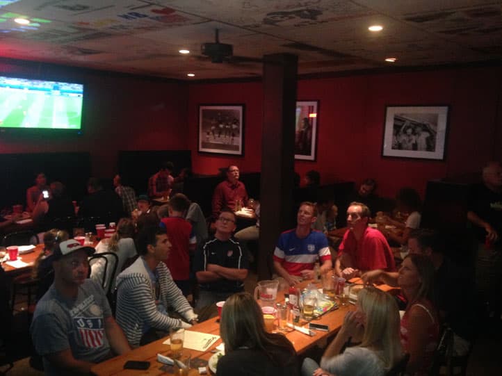 Grunions Sports Bar & Grill photo 2