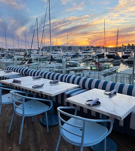 SALT Restaurant & Bar