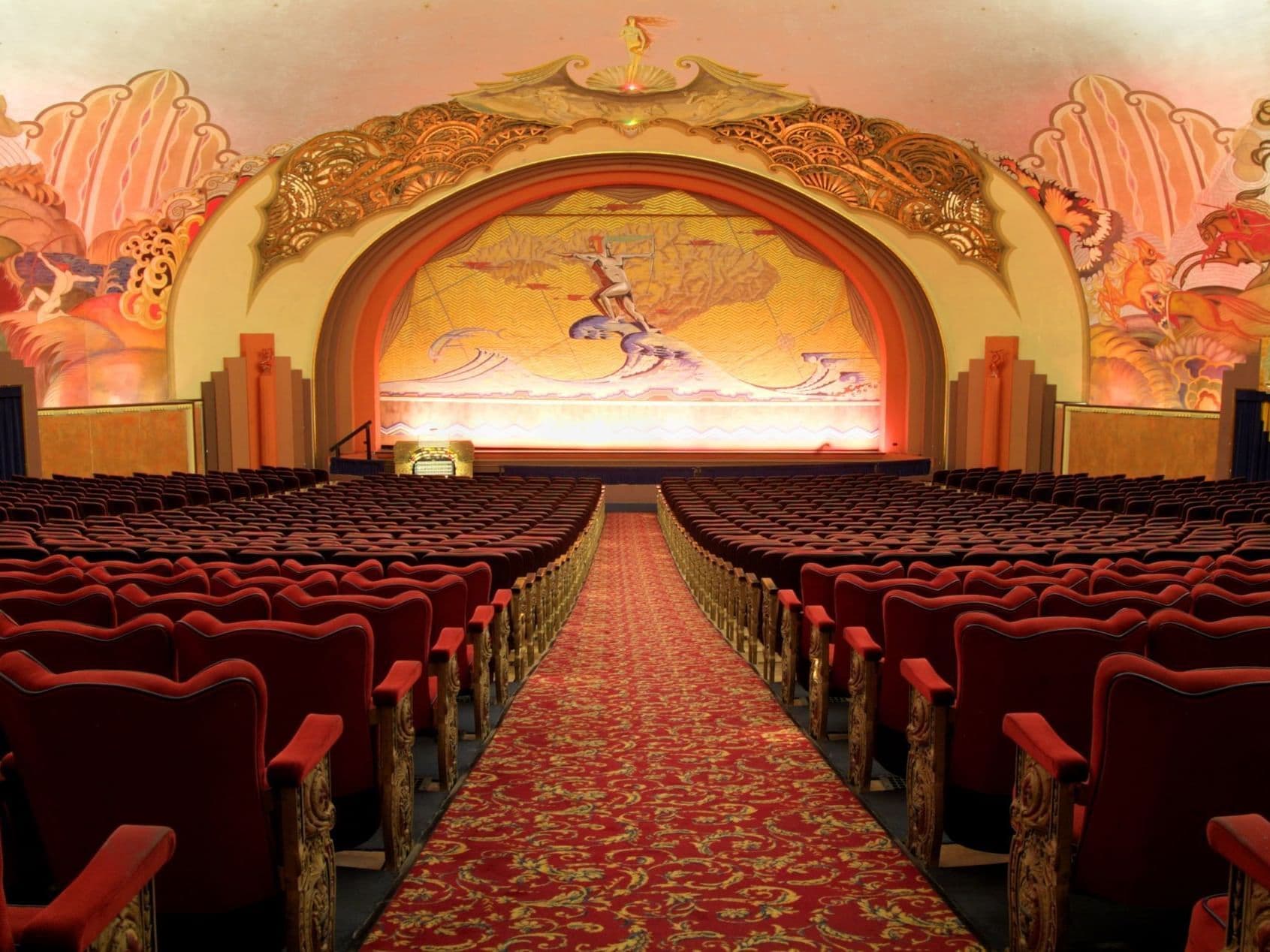 Catalina Casino