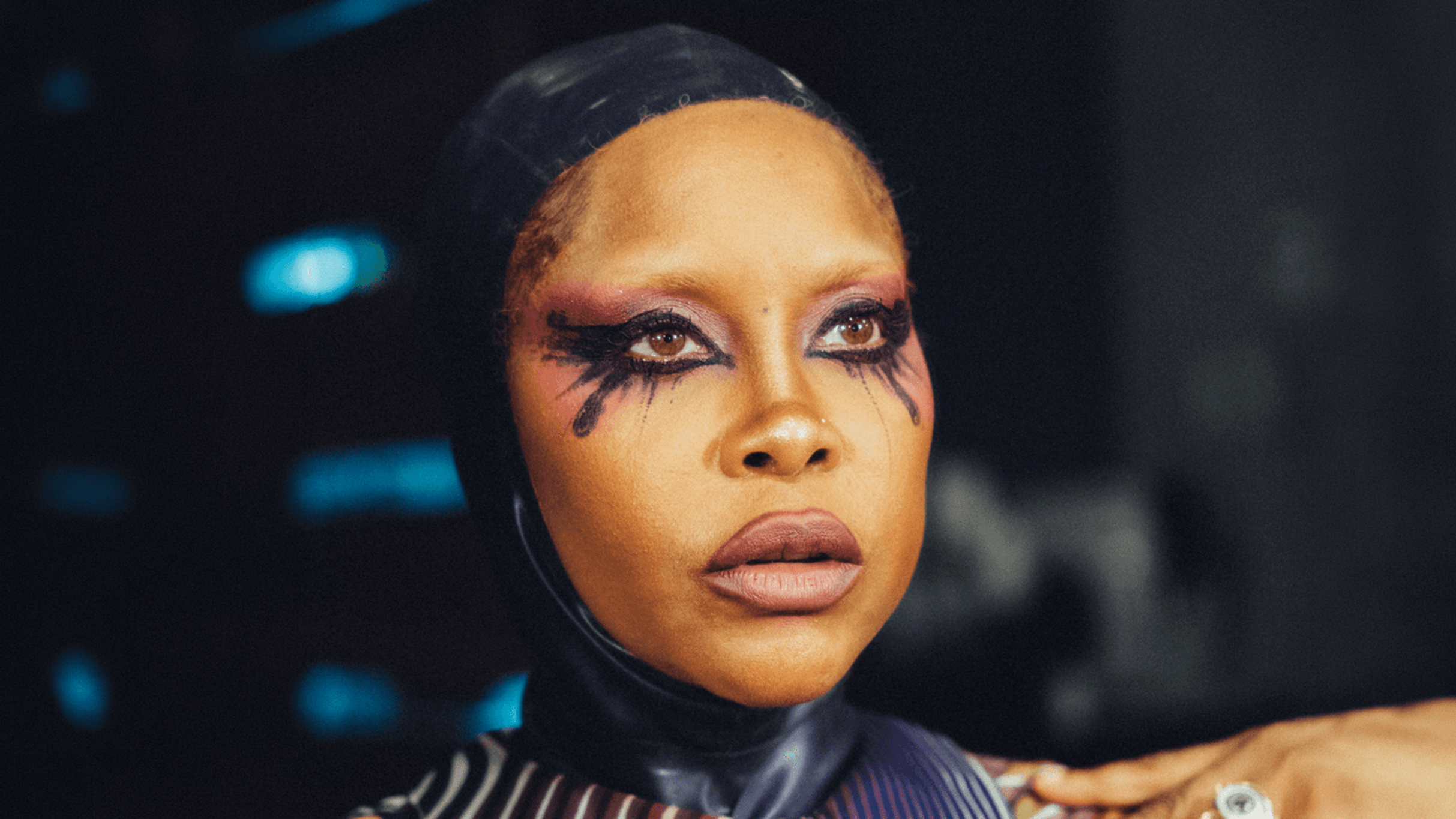 Erykah Badu w/ DJ Pee .Wee