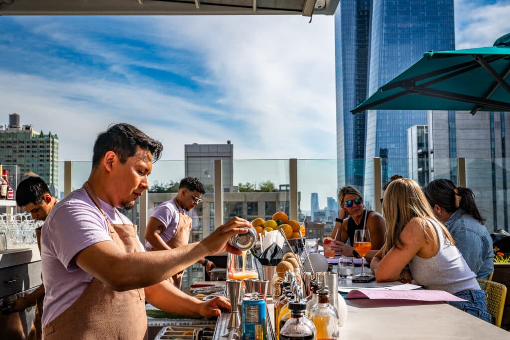 ART Rooftop Bar at Arlo Midtown