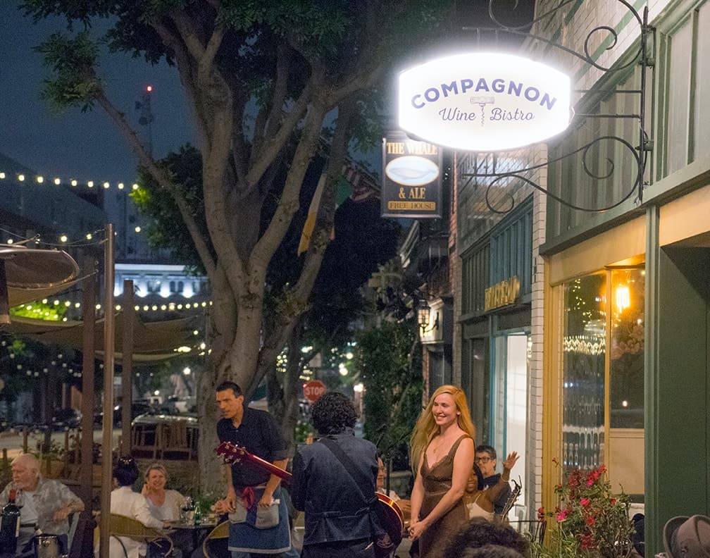 COMPAGNON Wine Bistro