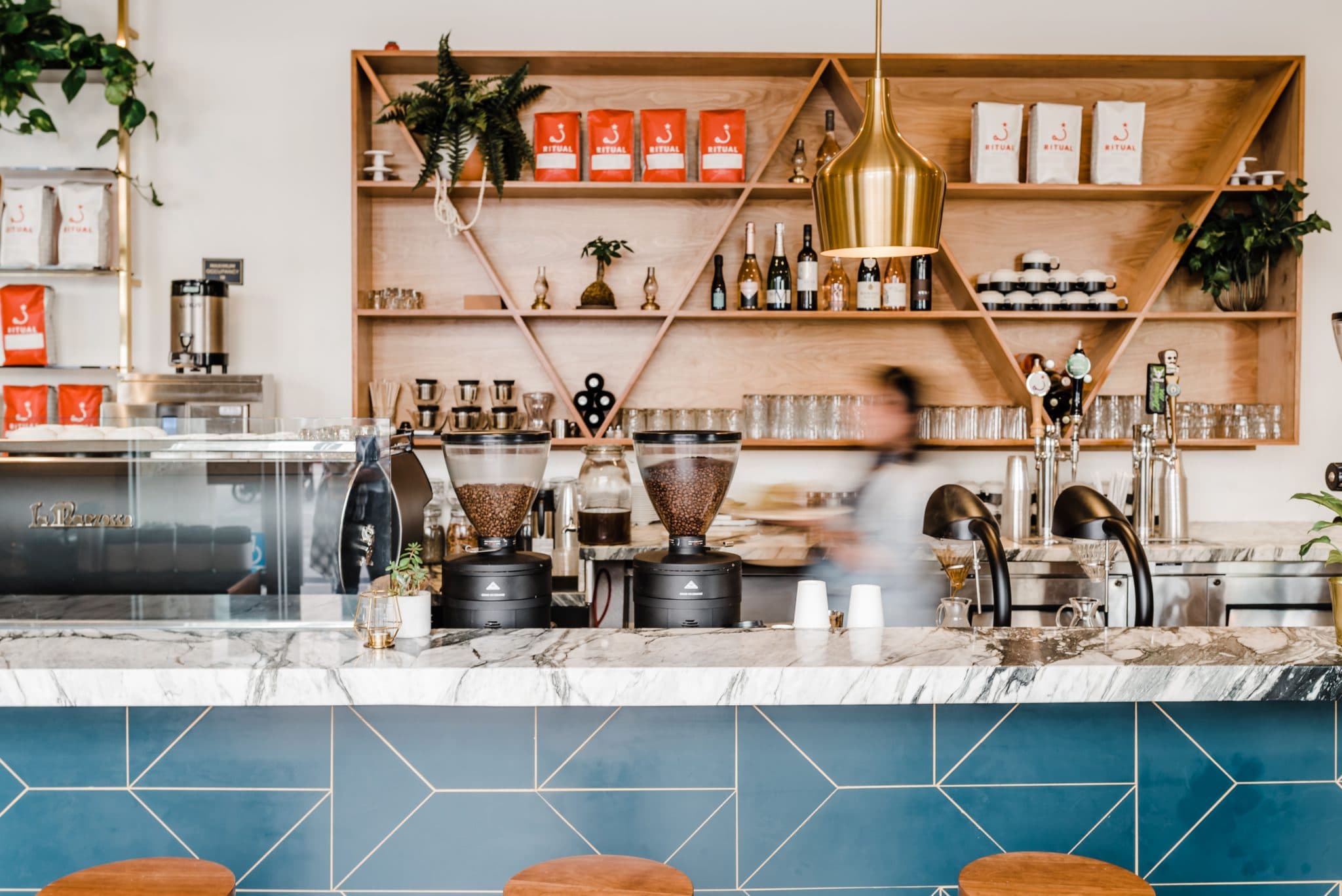Frost Me Cafe and Bakery