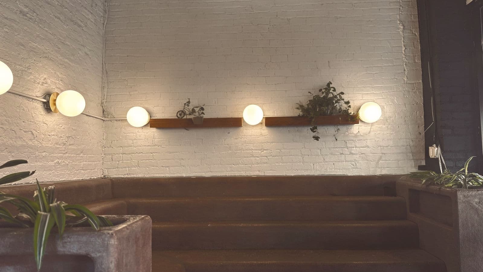Imael Café & Wine Bar