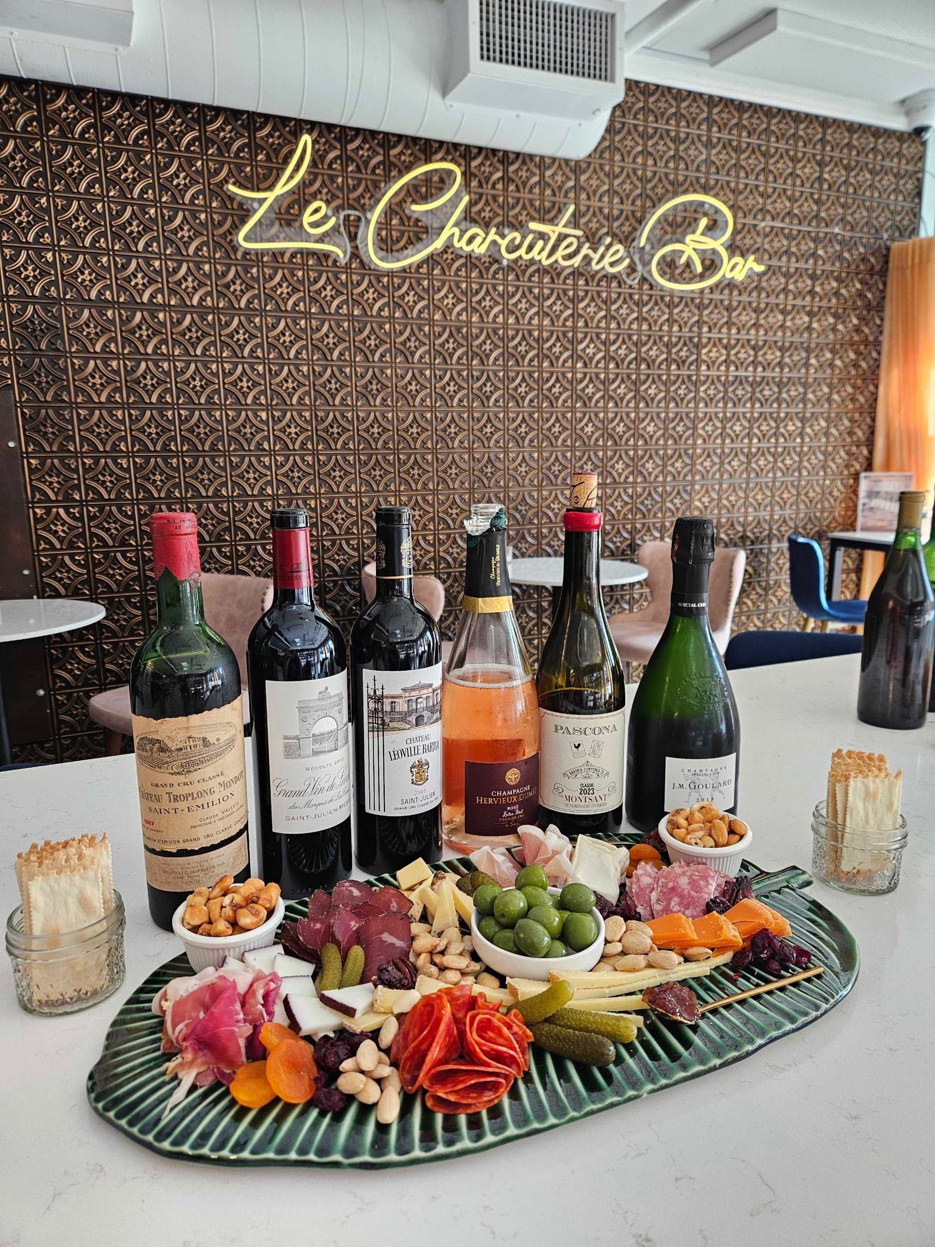 Le Charcuterie Bar