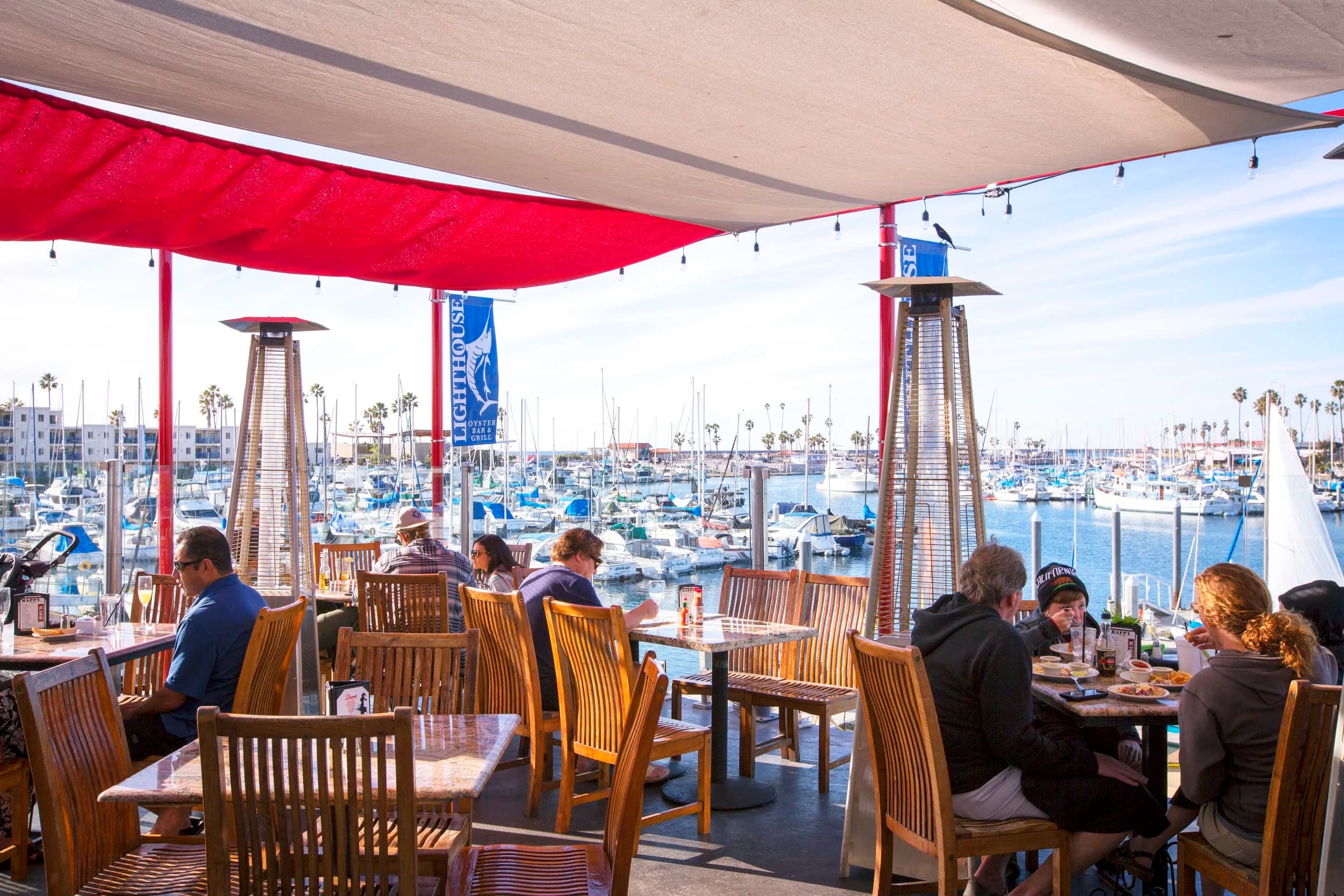Lighthouse Oyster Bar & Grill