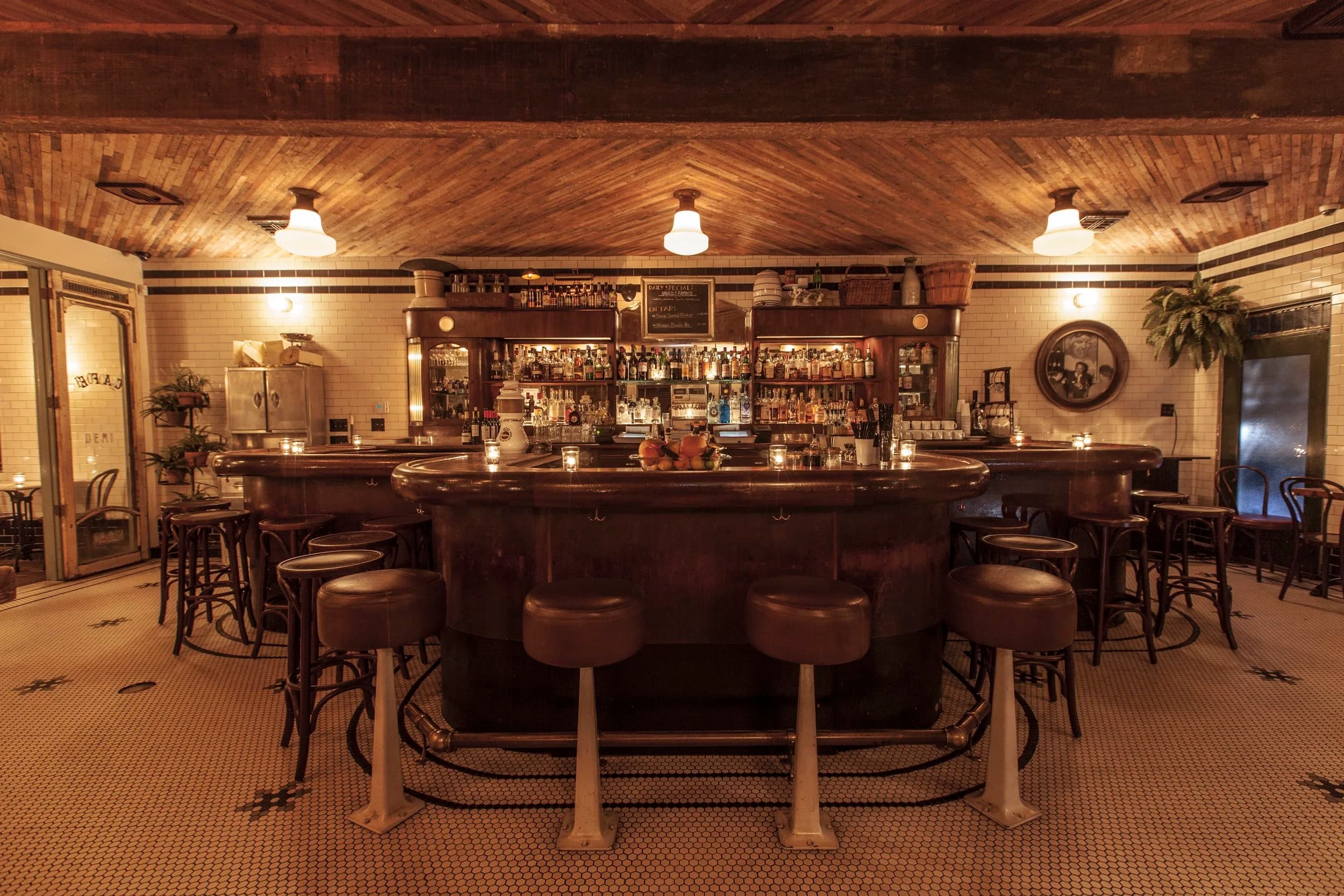 Oldfield's Liquor Room