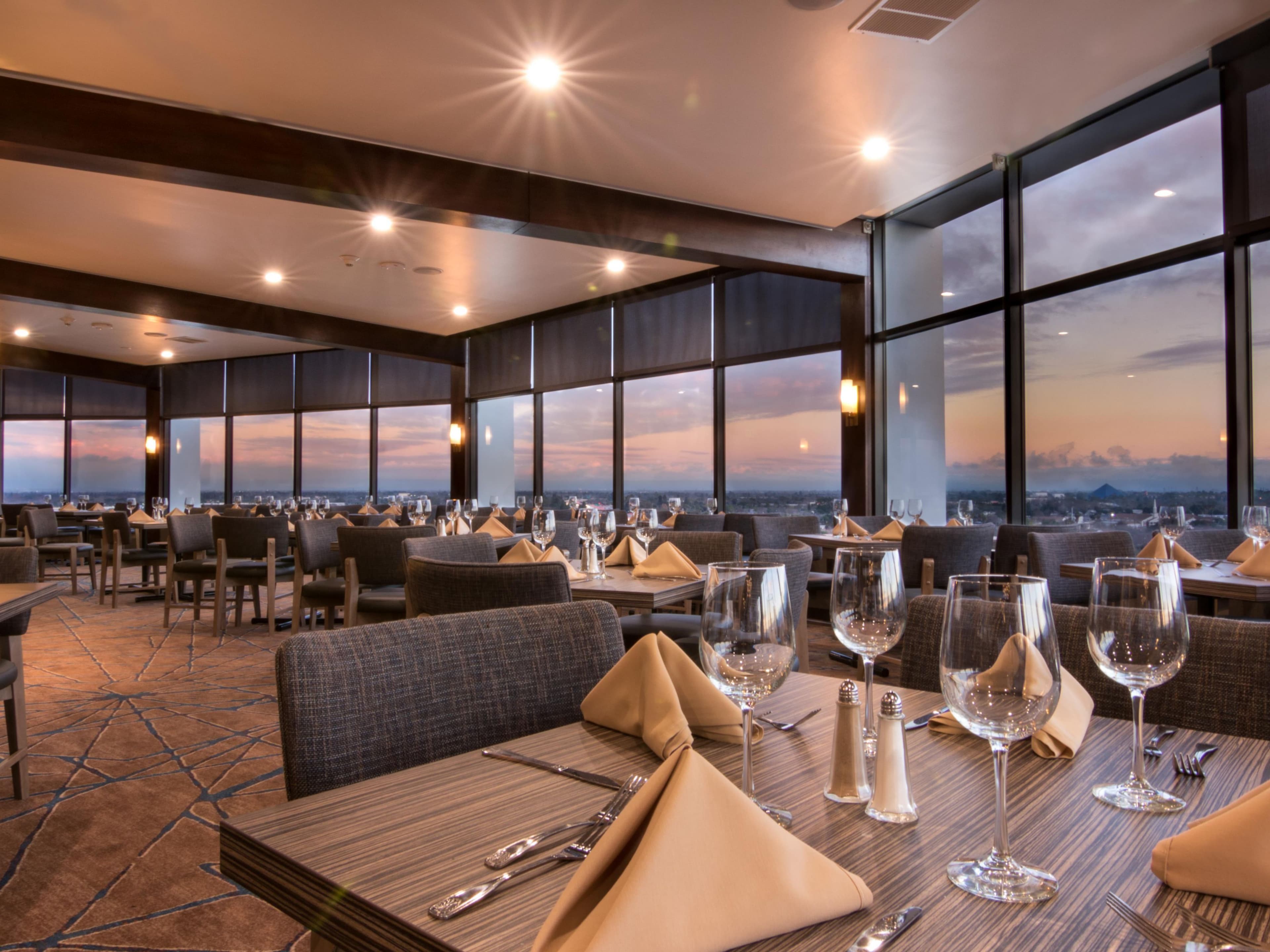 VUE Bar + Restaurant