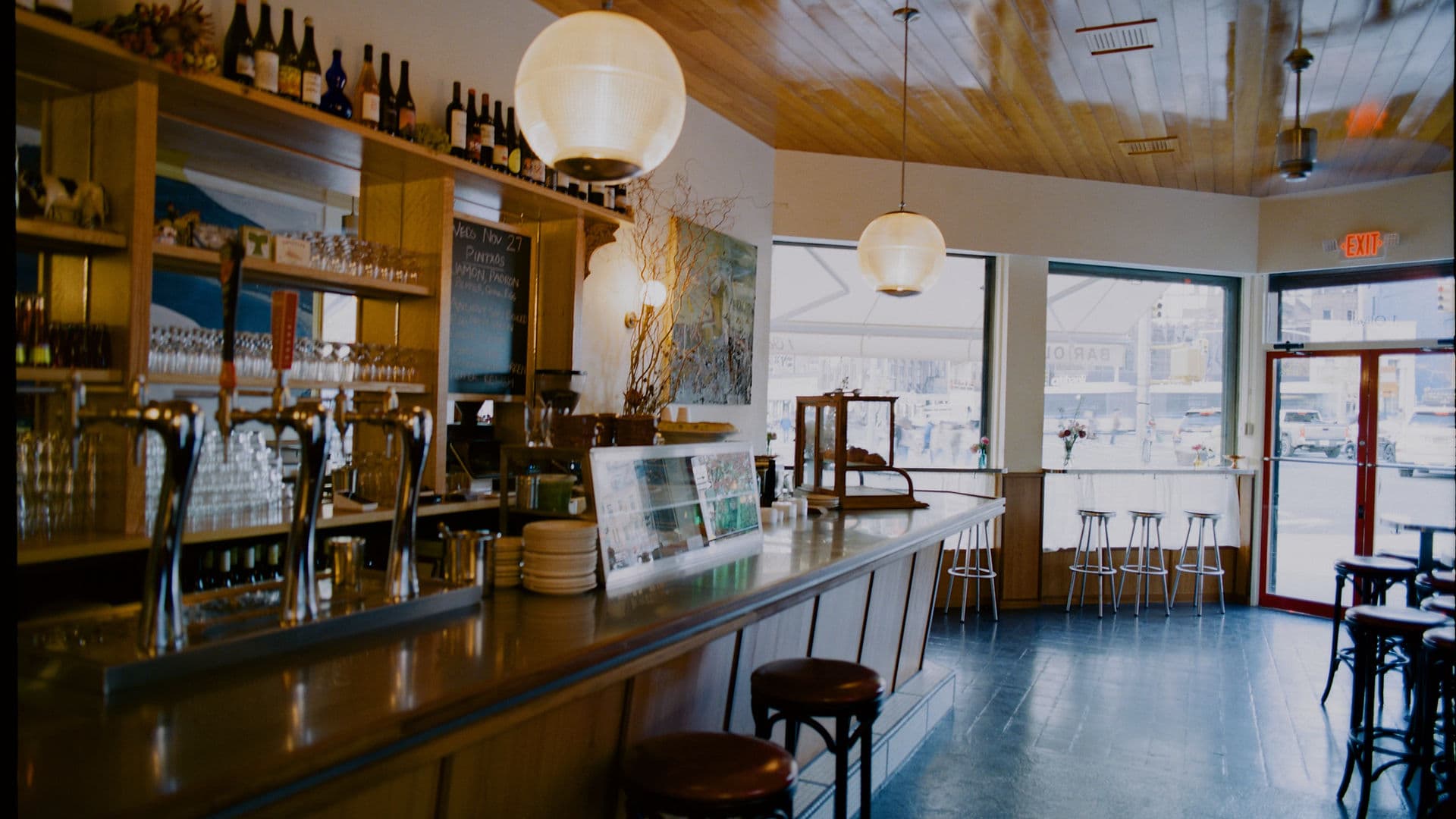 Bar Oliver