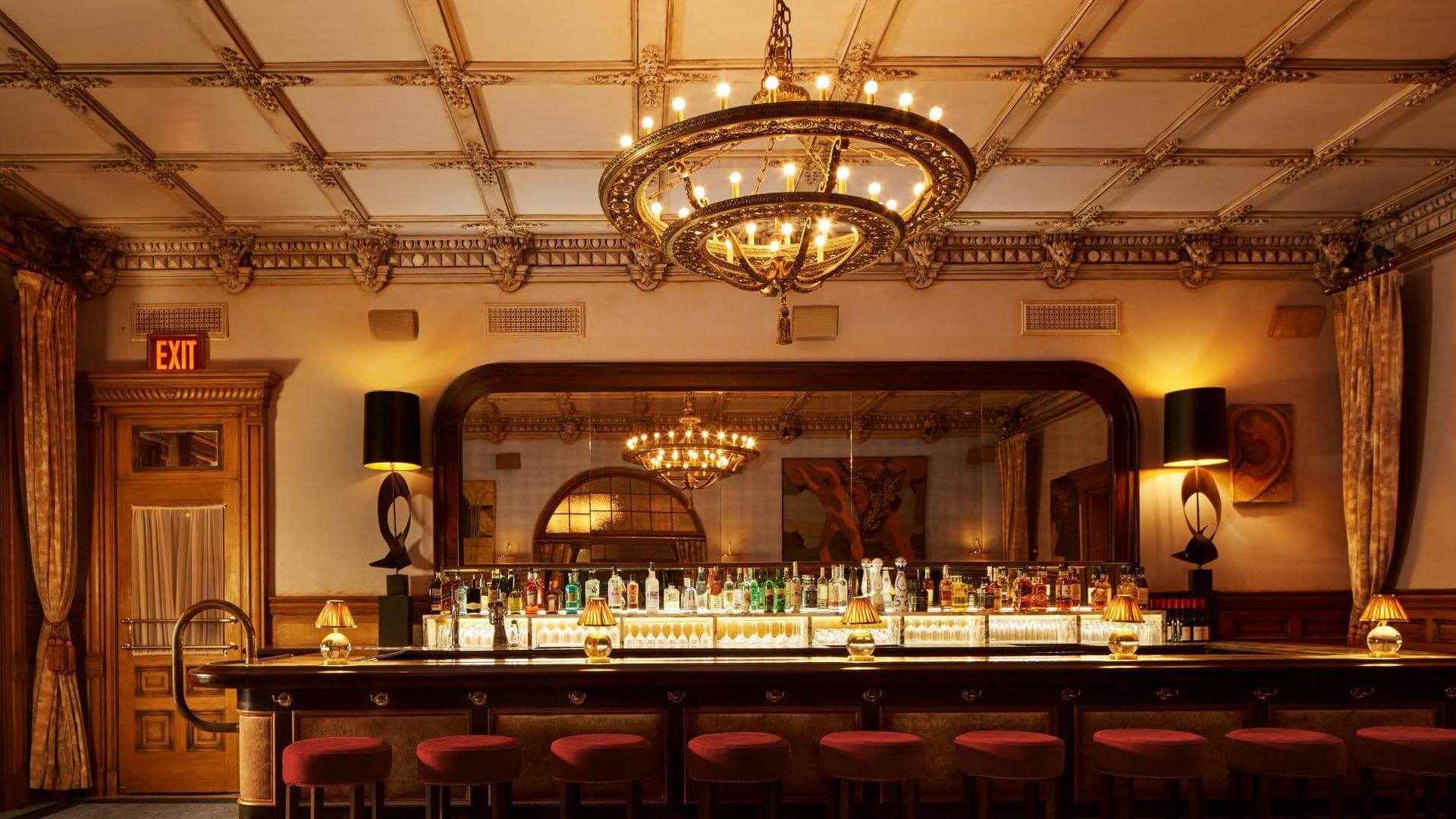 Hotel Chelsea (Lobby Bar)
