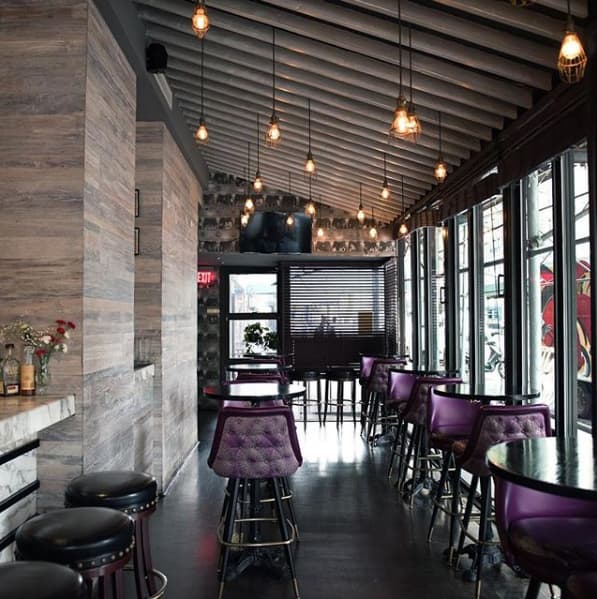 Dakota Bar