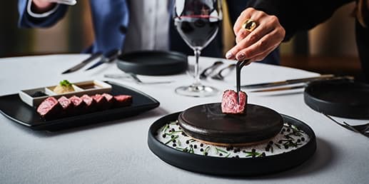 Fleming’s Prime Steakhouse & Wine Bar