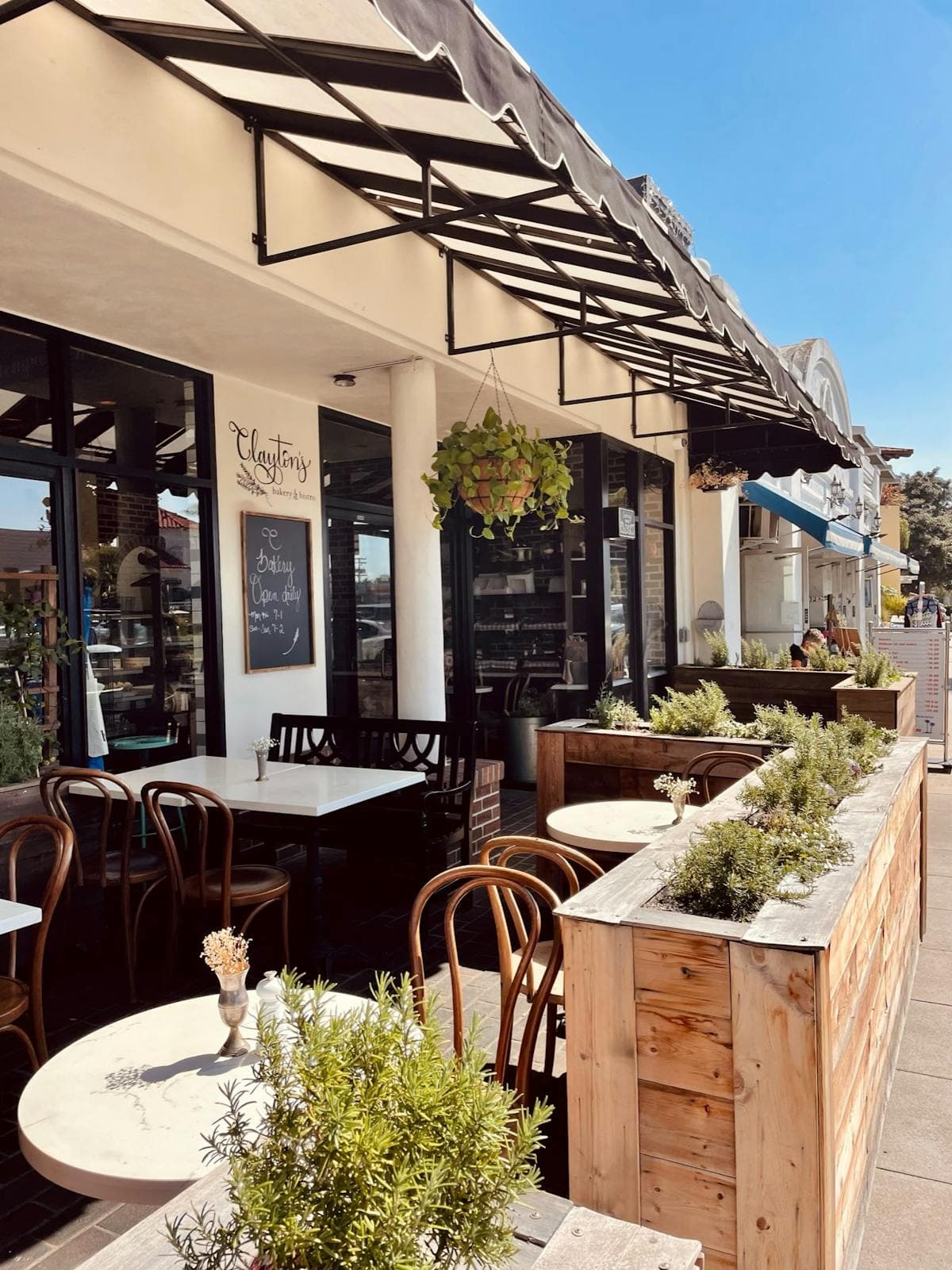Clayton’s Bakery & Bistro