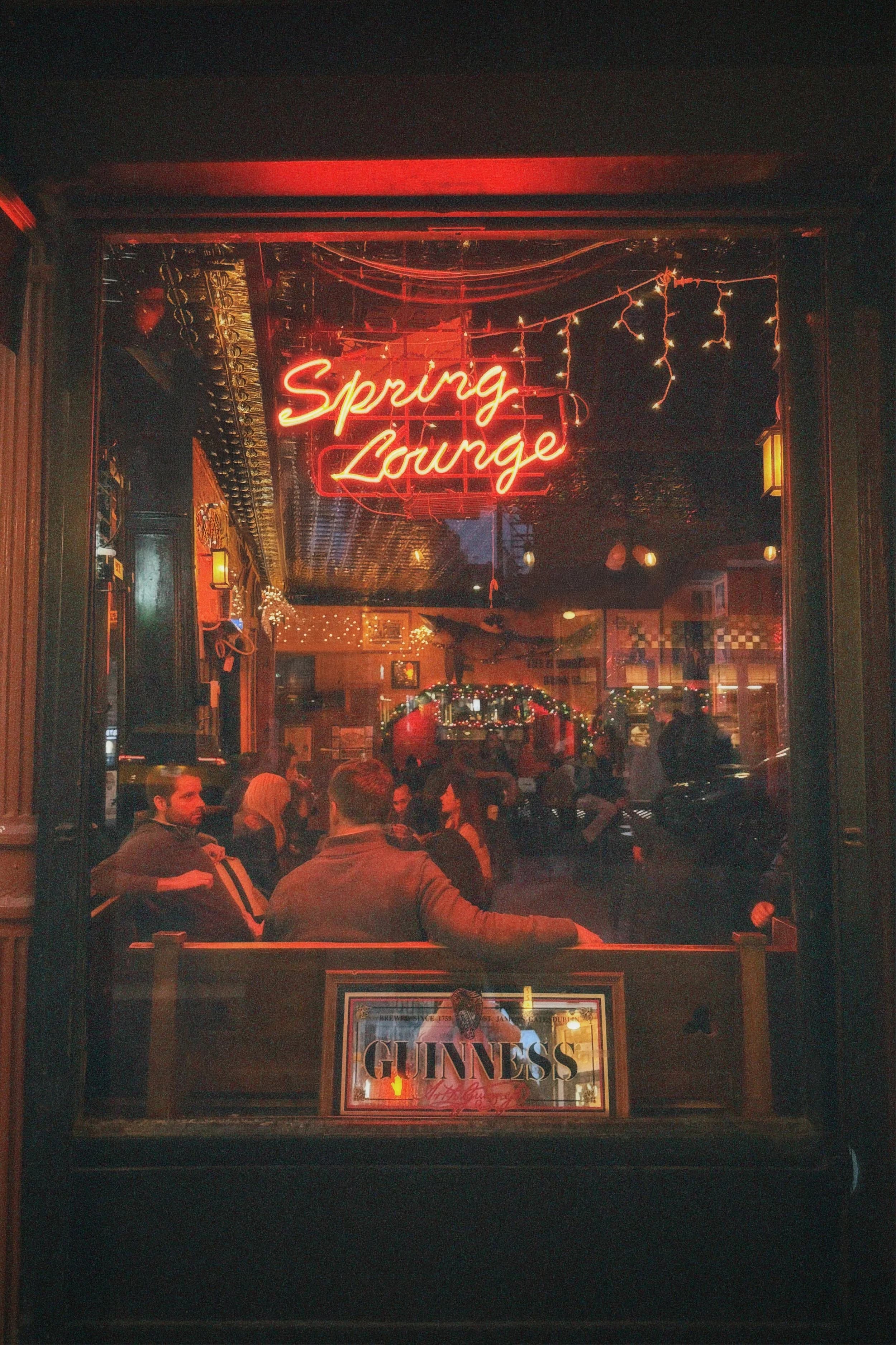 Spring Lounge
